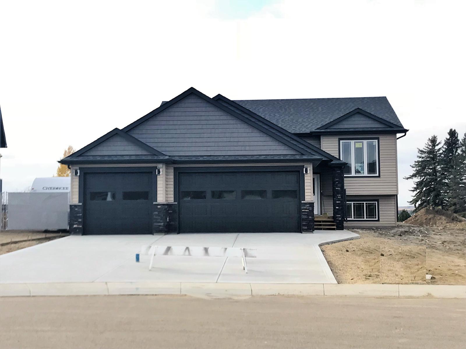 Ponoka, Panorama Range 41st & 42nd Street Close